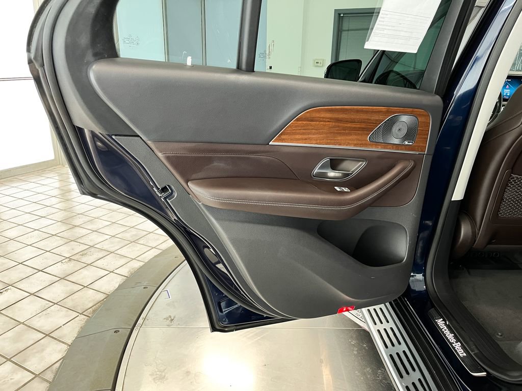 Used 2020 Mercedes-Benz GLE 450 4MATIC w/ Premium Package image 28