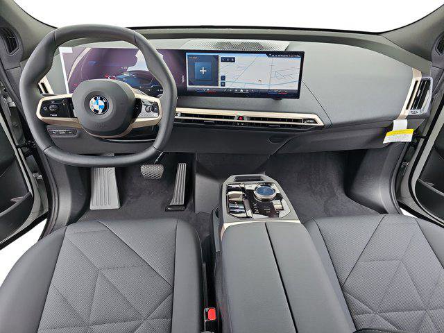 New 2026 BMW iX xDrive60 w/ Premium Package image 9