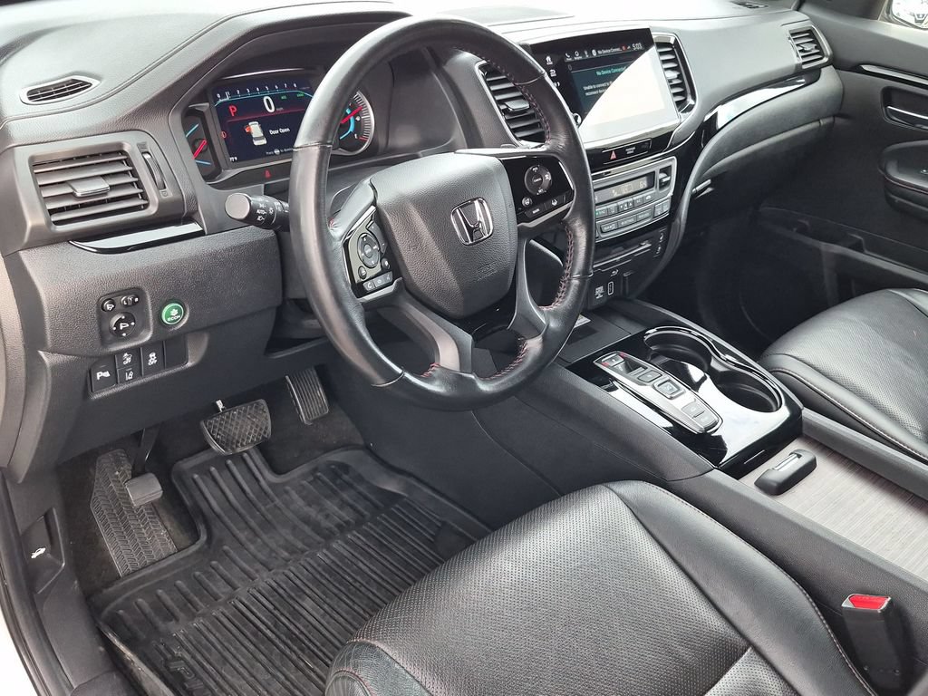 Used 2021 Honda Pilot Black Edition image 11