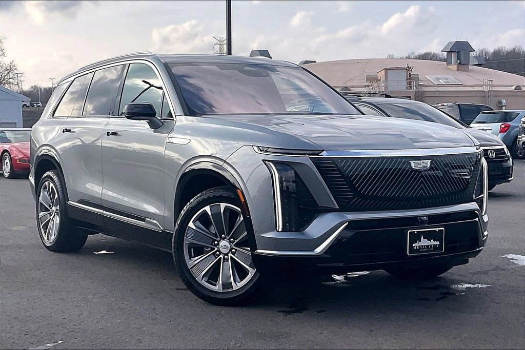 Used 2026 Cadillac Vistiq Luxury image 38