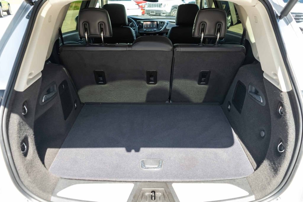 Used 2019 Buick Envision Essence FWD image 9