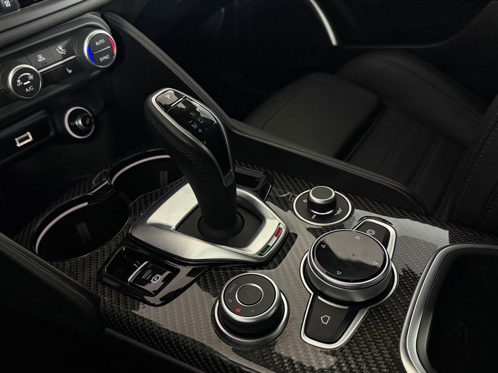 Used 2023 Alfa Romeo Giulia Quadrifoglio w/ Active Assist Plus Package image 19