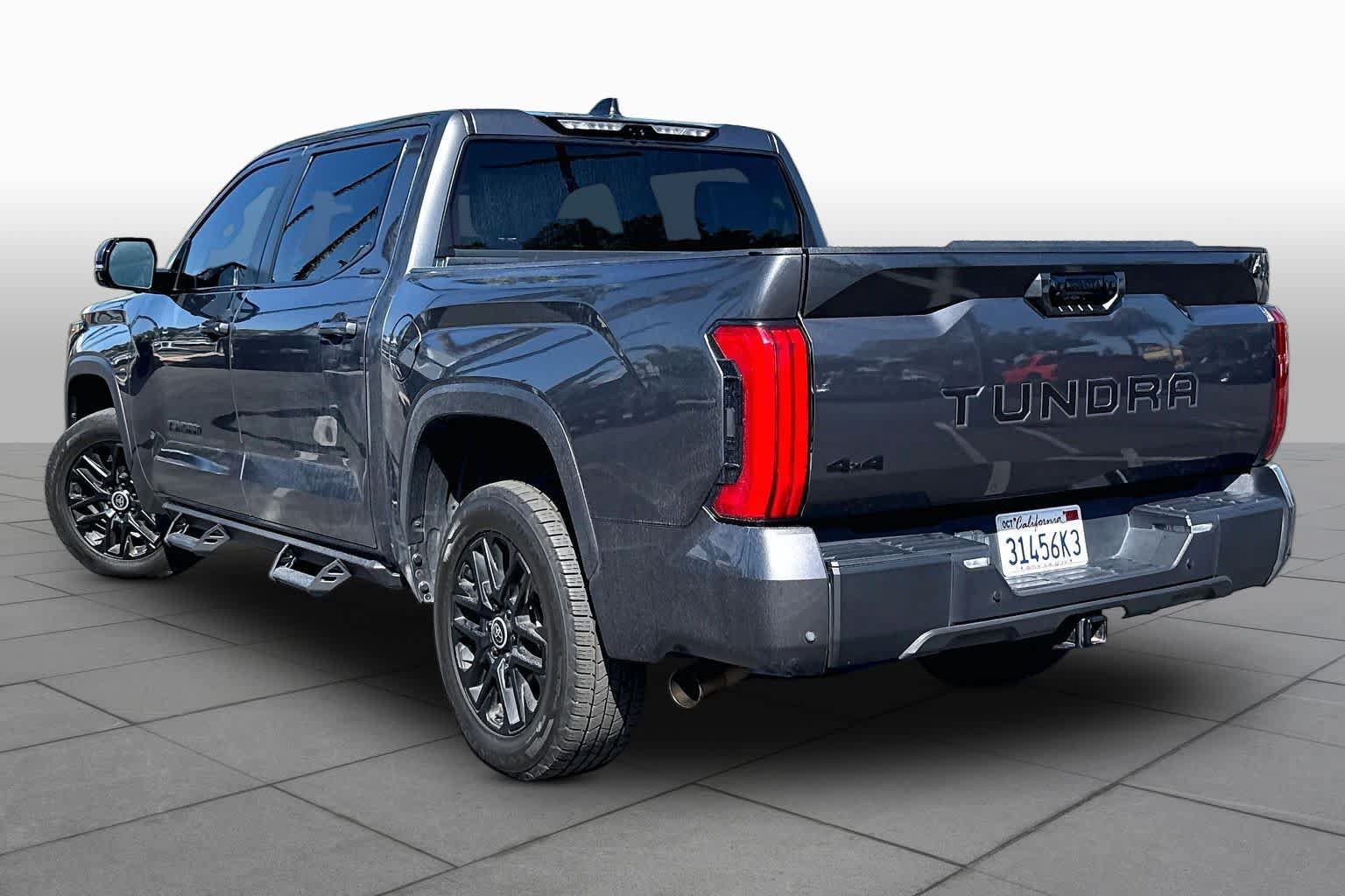 Used 2024 Toyota Tundra Limited AWD/4WD image 11