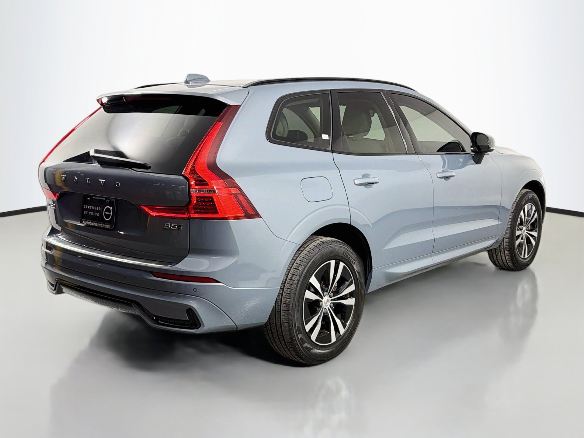 Certified 2024 Volvo XC60 B5 Core w/ Protection Package Premier AWD/4WD image 6
