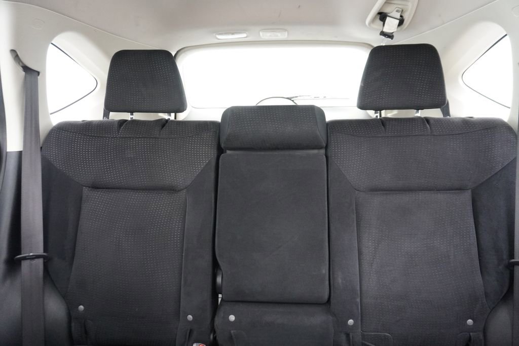 Used 2012 Honda CR-V EX image 29