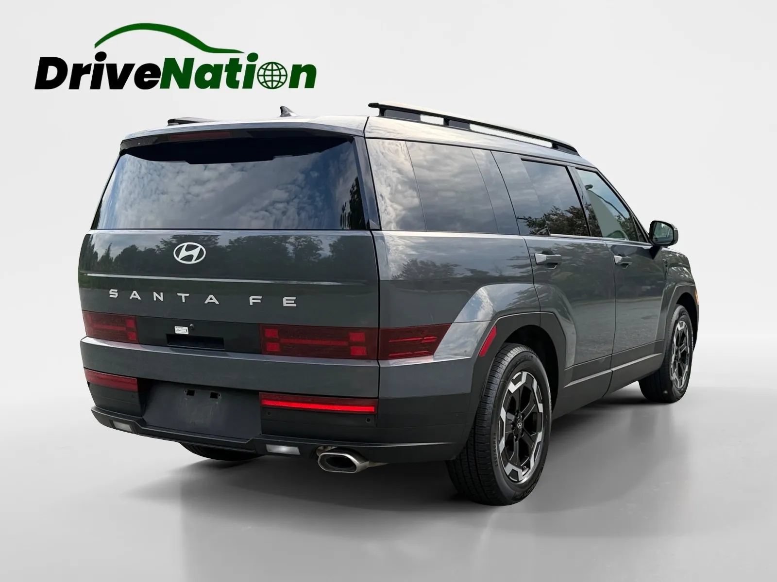 Used 2026 Hyundai Santa Fe SEL FWD image 5