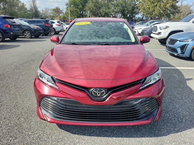Used 2020 Toyota Camry LE image 15