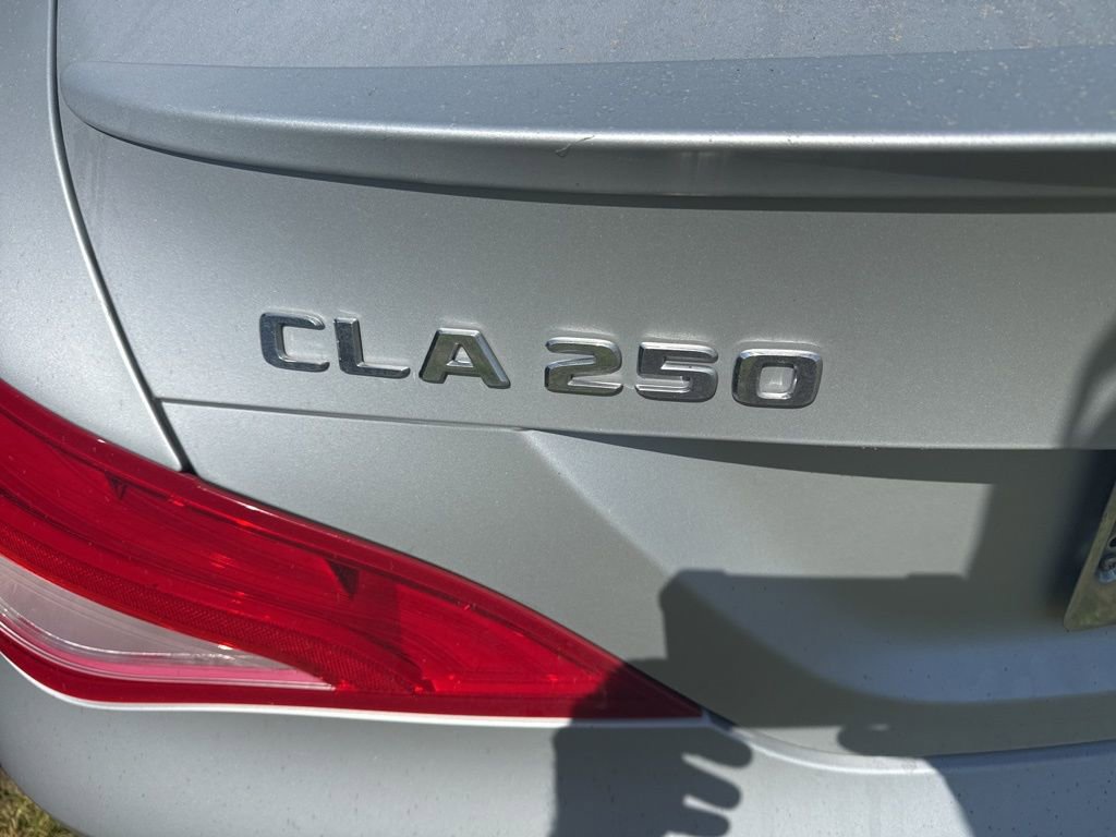 Used 2018 Mercedes-Benz CLA 250 image 4