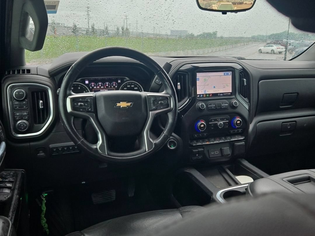 Used 2020 Chevrolet Silverado 2500 LTZ w/ LTZ Premium Package AWD/4WD image 10