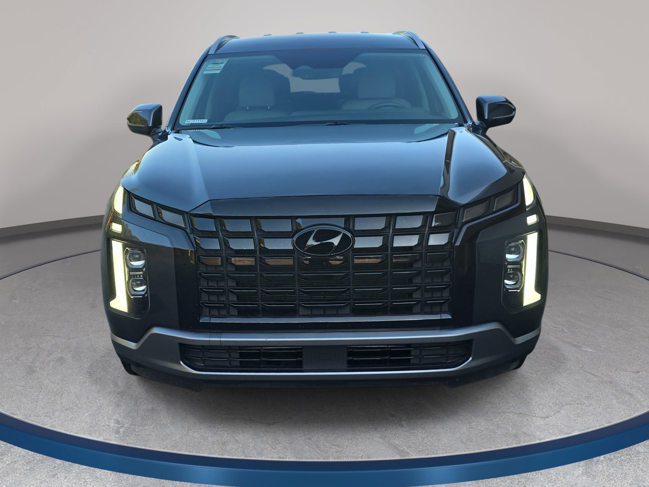 Used 2024 Hyundai Palisade SEL FWD image 2