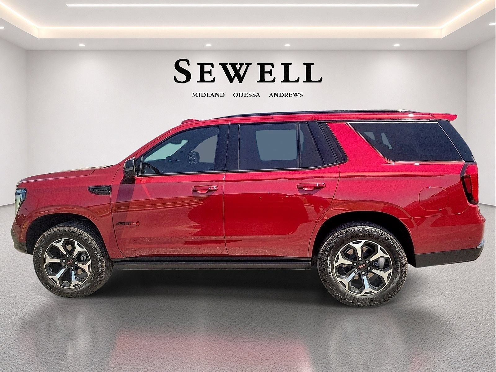 Used 2026 GMC Yukon AT4 w/ AT4 Premium Plus Package AWD/4WD image 2