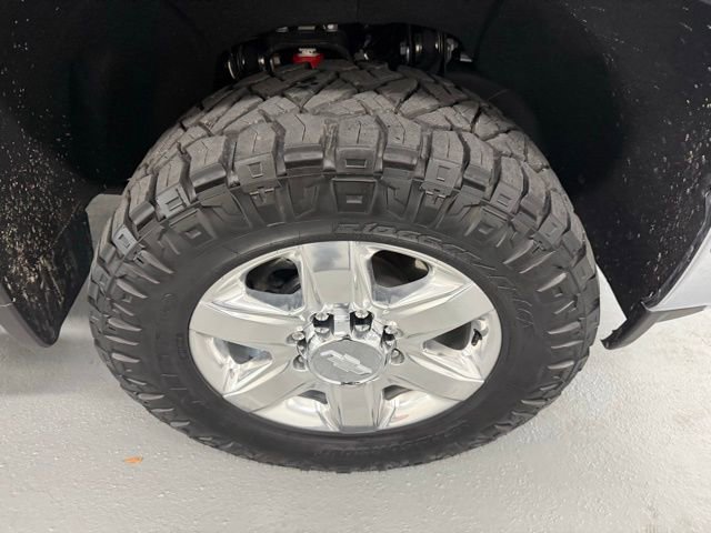 Used 2020 Chevrolet Silverado 2500 LTZ w/ LTZ Premium Package image 5