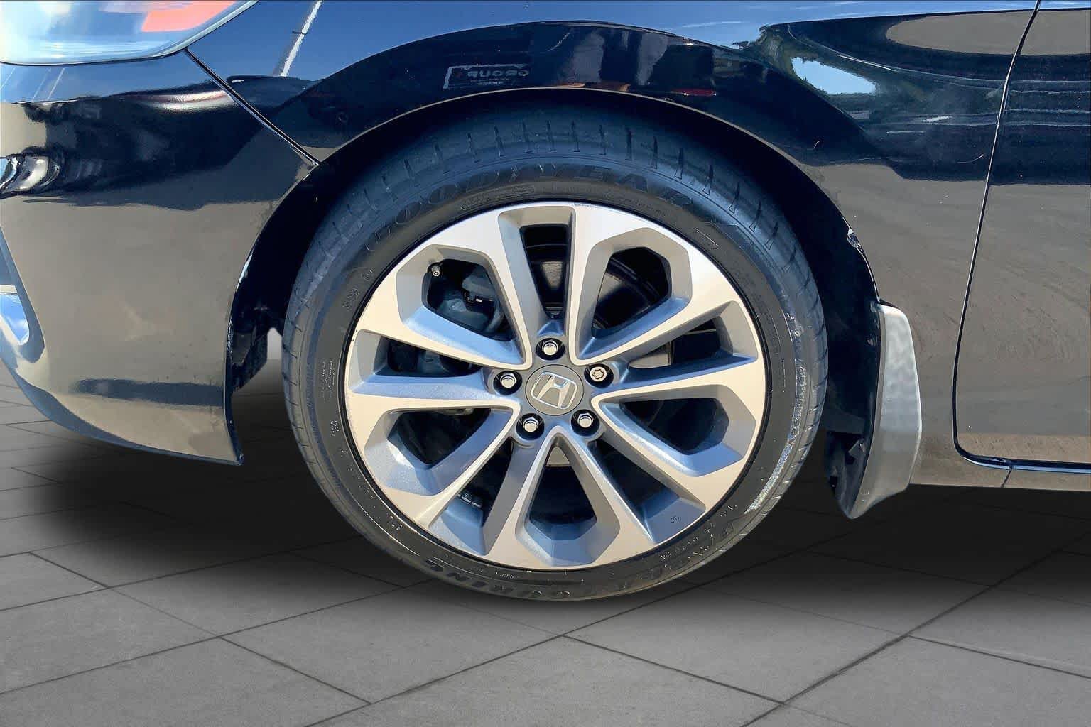Used 2013 Honda Accord EX-L image 10