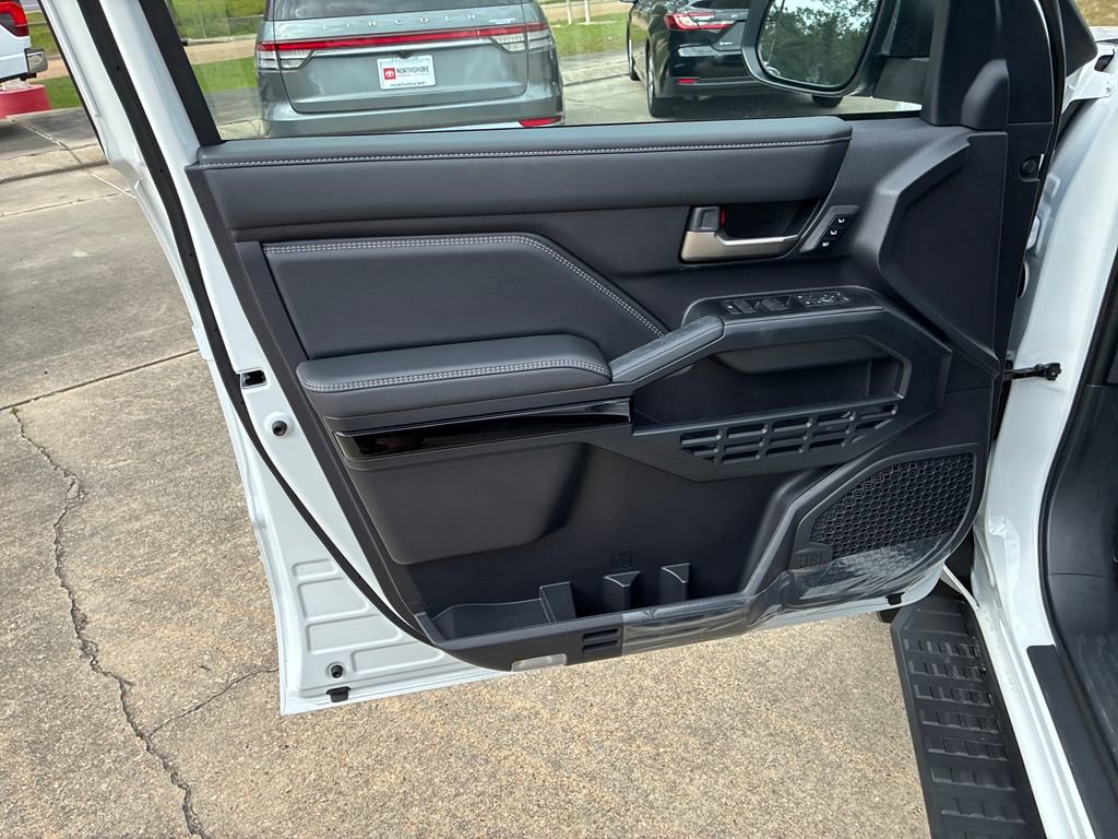 New 2026 Toyota 4Runner Limited image 12