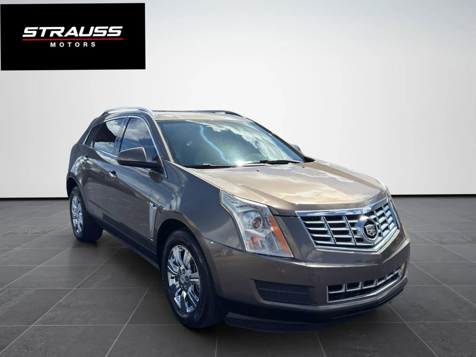 Used 2016 Cadillac SRX Luxury w/ Driver Awareness Package image 1