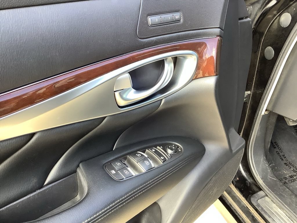 Used 2011 INFINITI M37 x w/ Premium Pkg AWD/4WD image 6