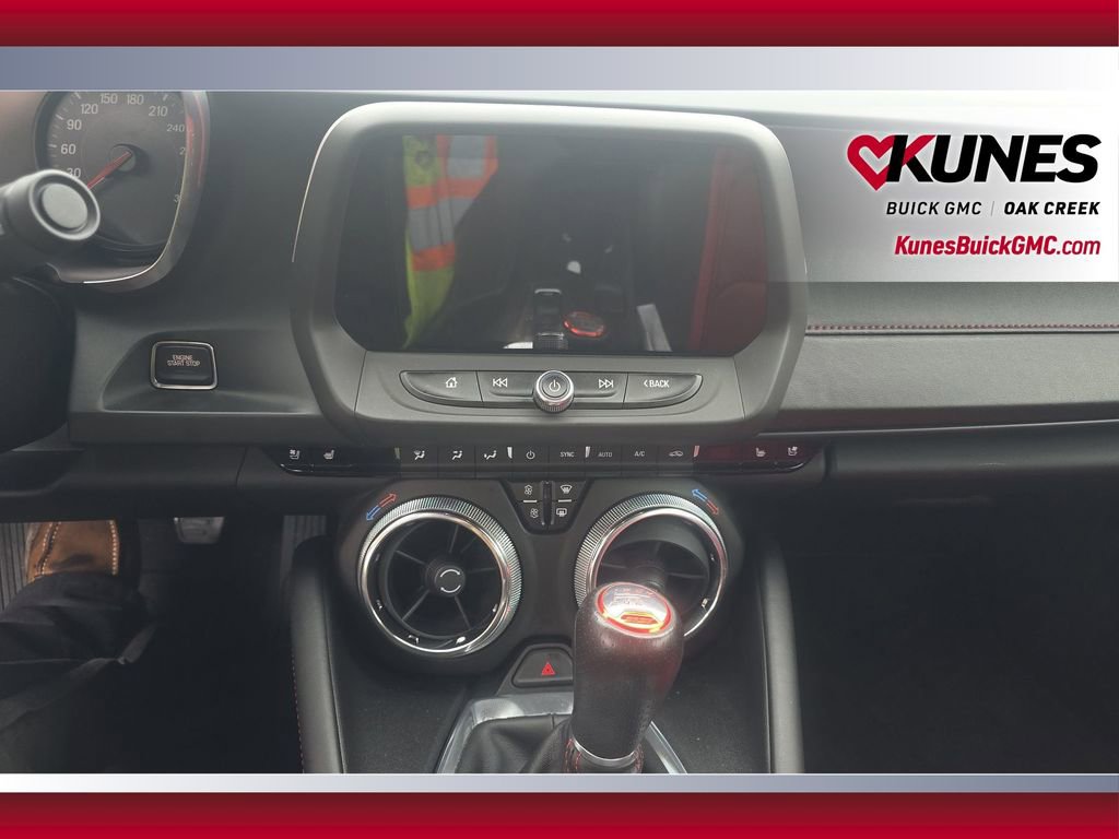 Used 2017 Chevrolet Camaro SS image 25