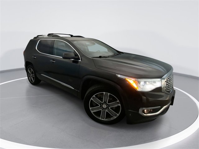 Used 2017 GMC Acadia Denali w/ Technology Package image 1