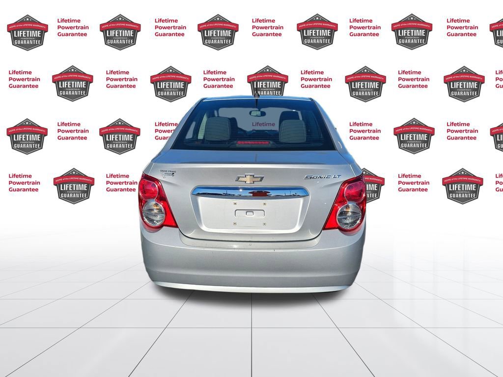 Used 2014 Chevrolet Sonic LT image 8