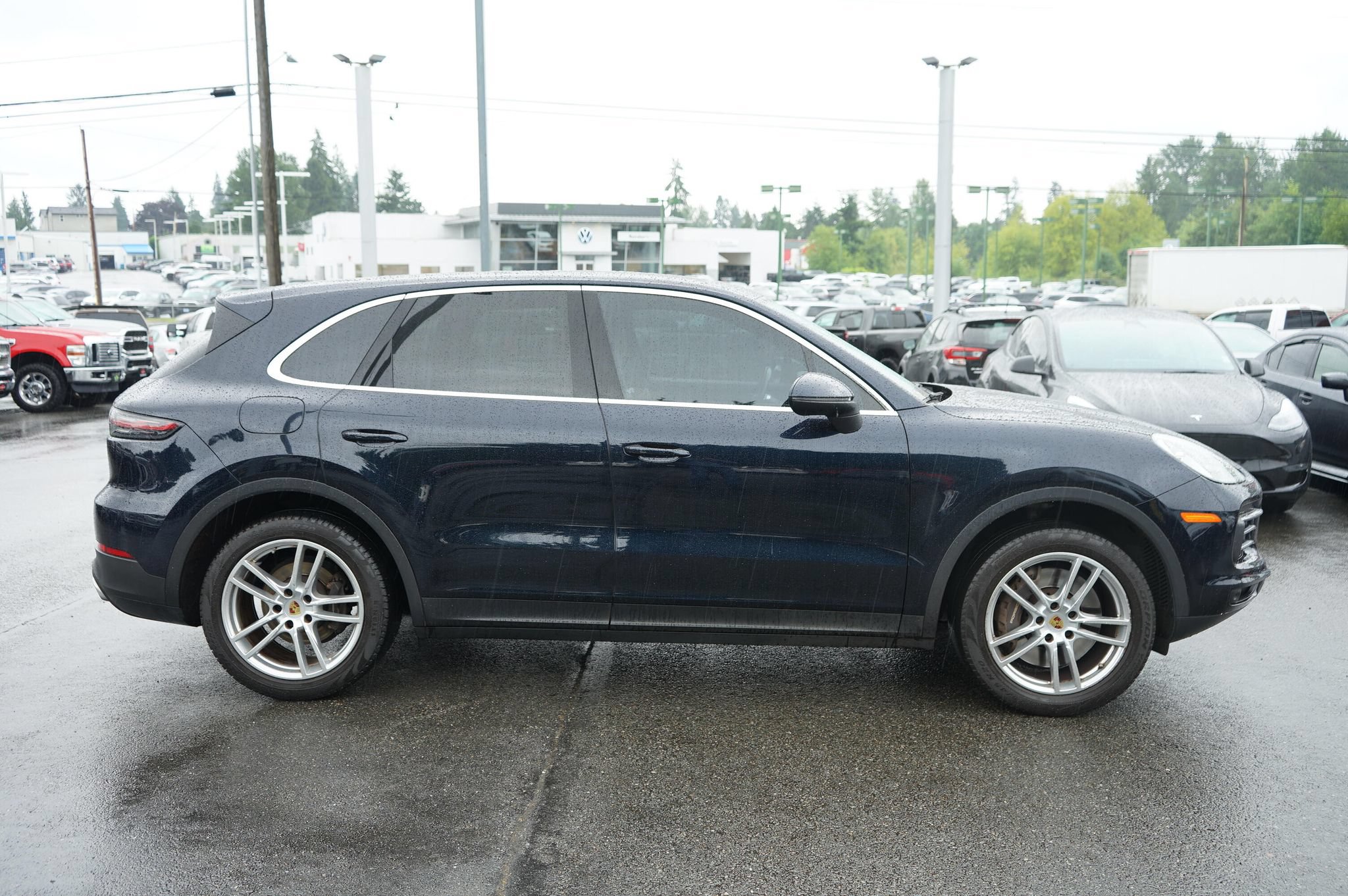 Used 2021 Porsche Cayenne AWD/4WD image 6