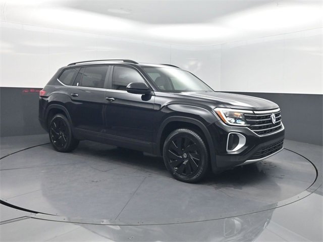Used 2024 Volkswagen Atlas SE image 38