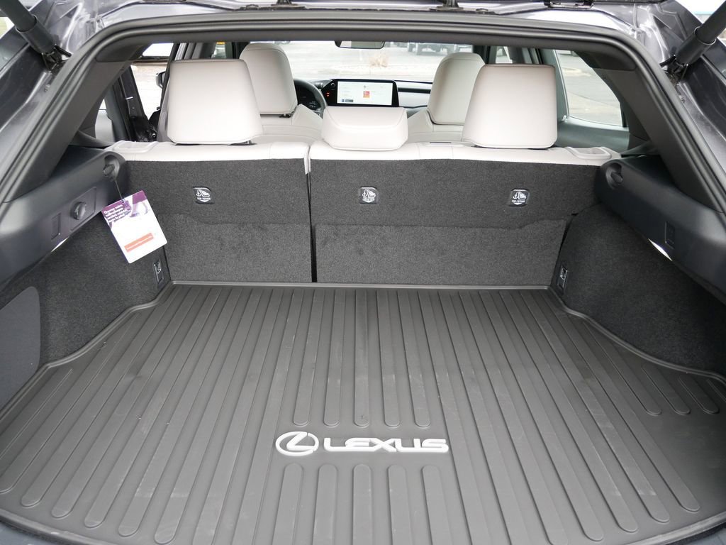 New 2026 Lexus UX 300h AWD image 12