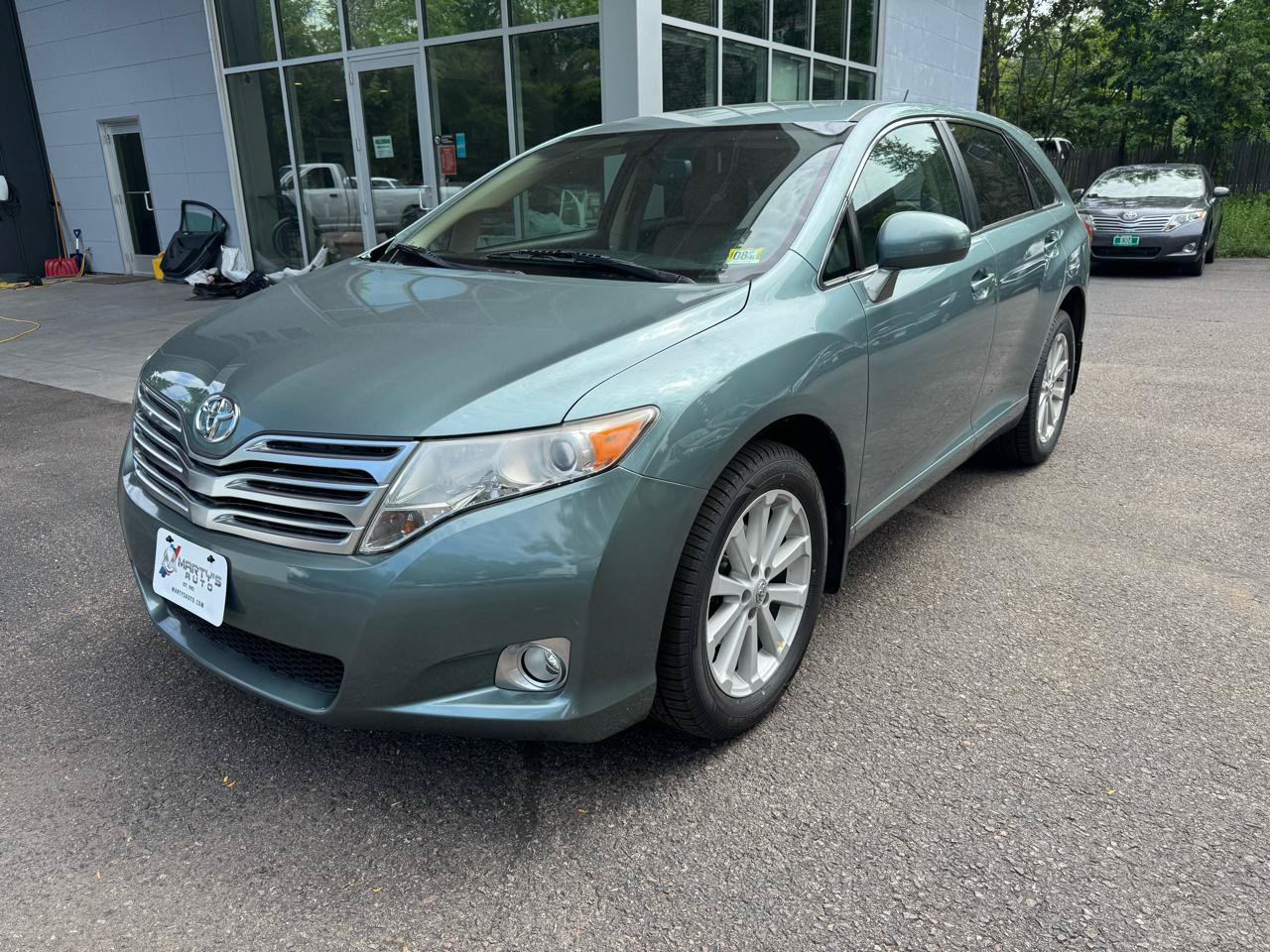 Used 2011 Toyota Venza AWD image 1