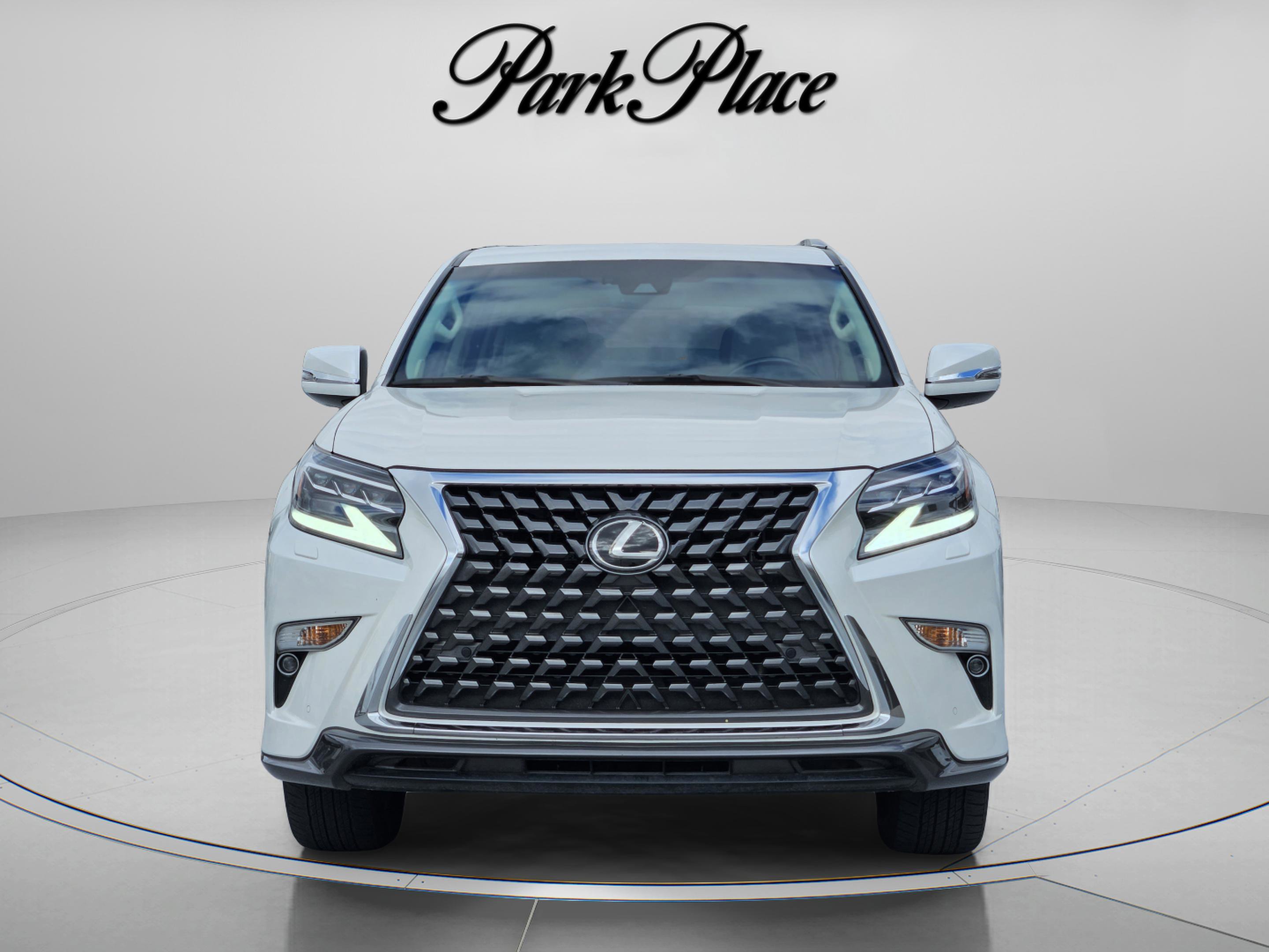 Used 2023 Lexus GX 460 Premium w/ Accessory Package image 9