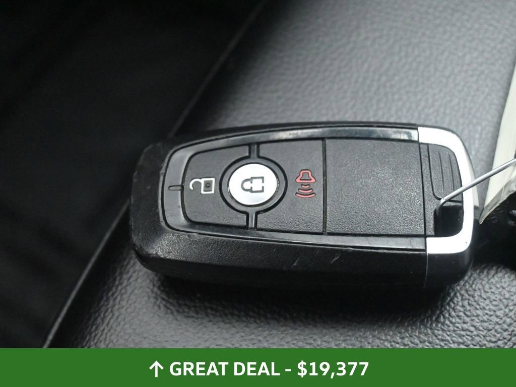 Used 2023 Ford Edge SEL image 31