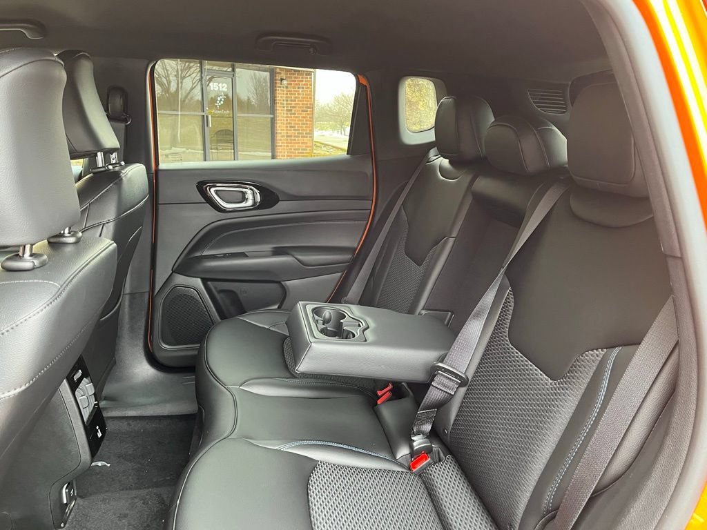 New 2026 Jeep Compass Latitude AWD/4WD image 38
