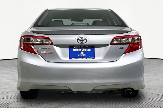 Used 2012 Toyota Camry SE image 4