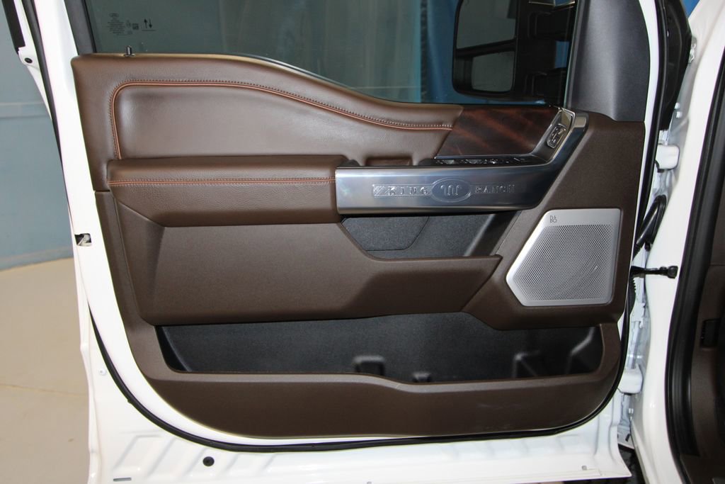 Used 2025 Ford F250 King Ranch w/ Chrome Package image 5