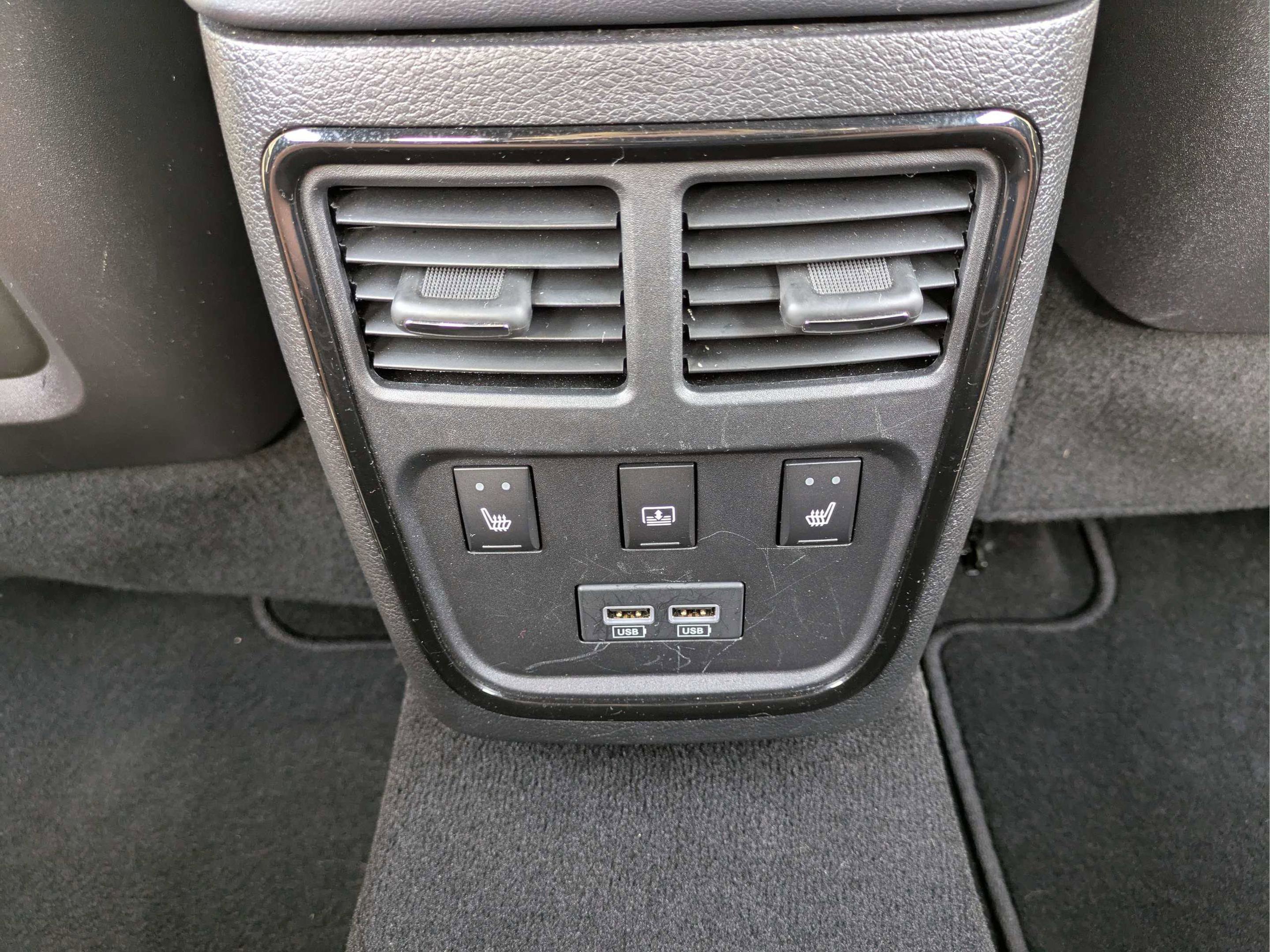 Used 2022 Chrysler 300 S w/ Comfort Group image 13