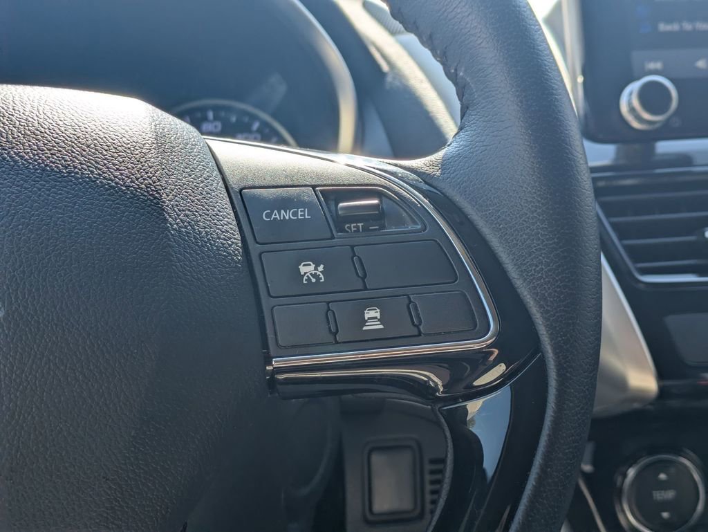Used 2025 Mitsubishi Eclipse Cross SE image 24