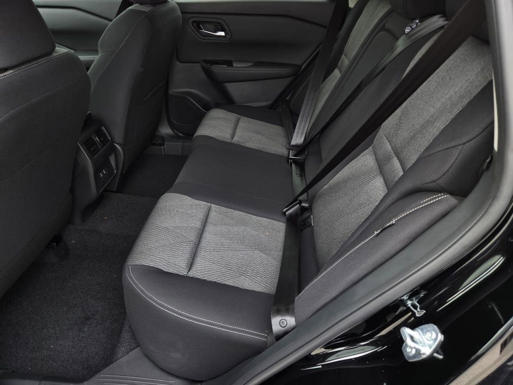 New 2026 Nissan Rogue SV FWD image 12