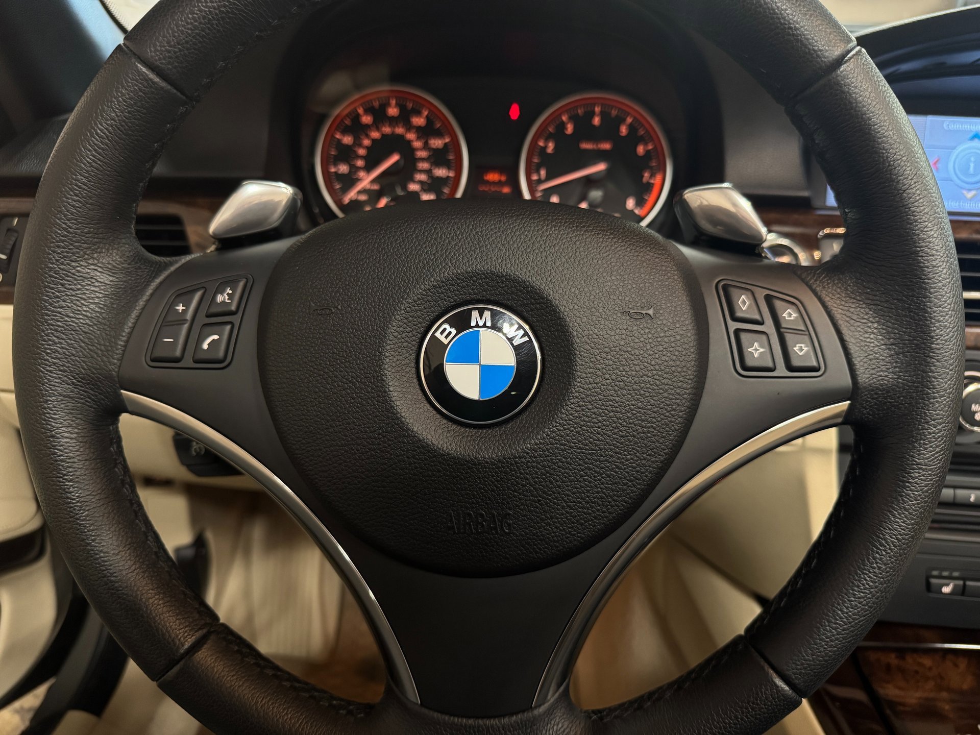 Used 2008 BMW 335i Convertible image 51