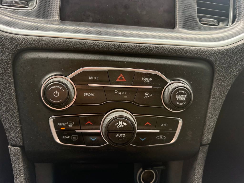 Used 2018 Dodge Charger R/T image 16