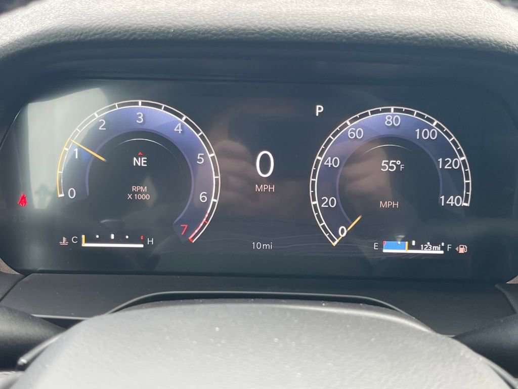 New 2025 Jeep Grand Cherokee Laredo X w/ Luxury Tech Group I AWD/4WD image 17