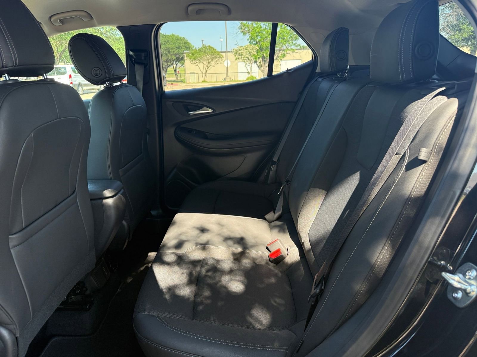 Used 2025 Buick Encore GX Preferred FWD image 27