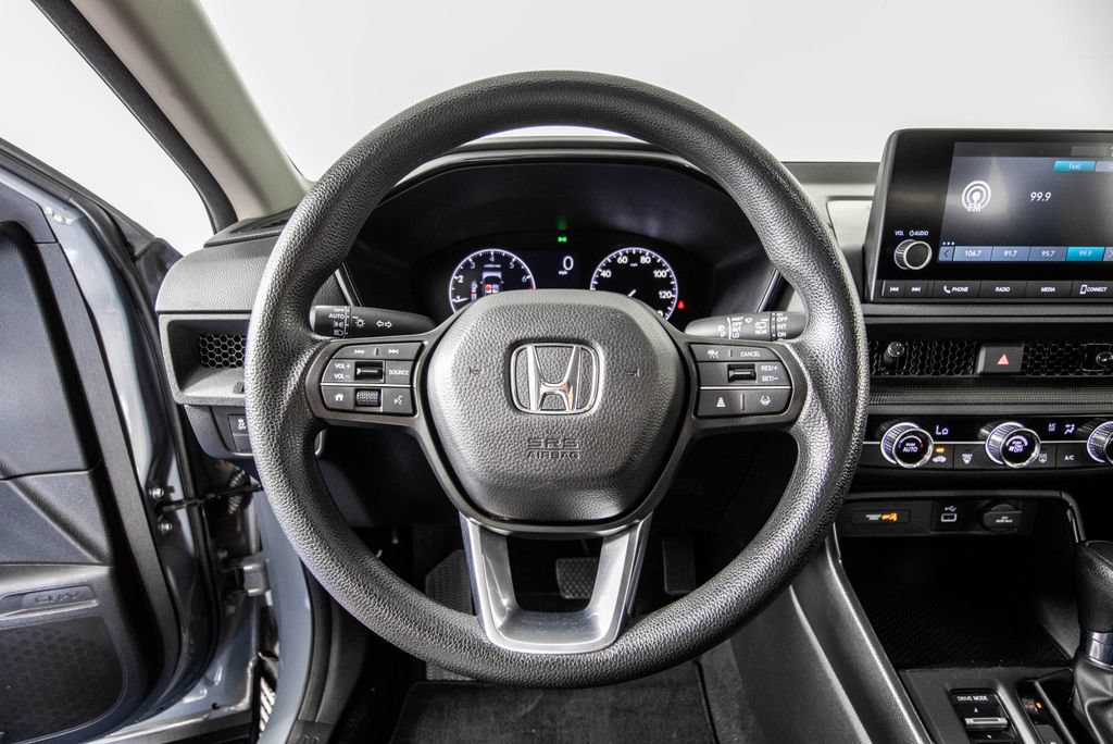 Used 2025 Honda CR-V LX image 19