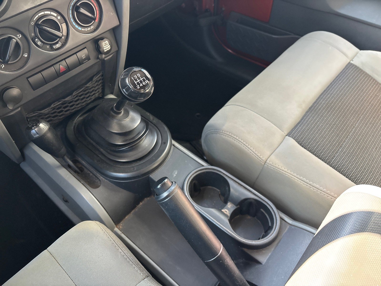 Used 2009 Jeep Wrangler X image 22