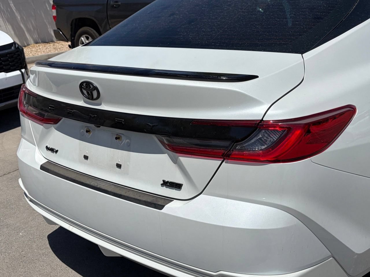 Used 2025 Toyota Camry XSE FWD image 4