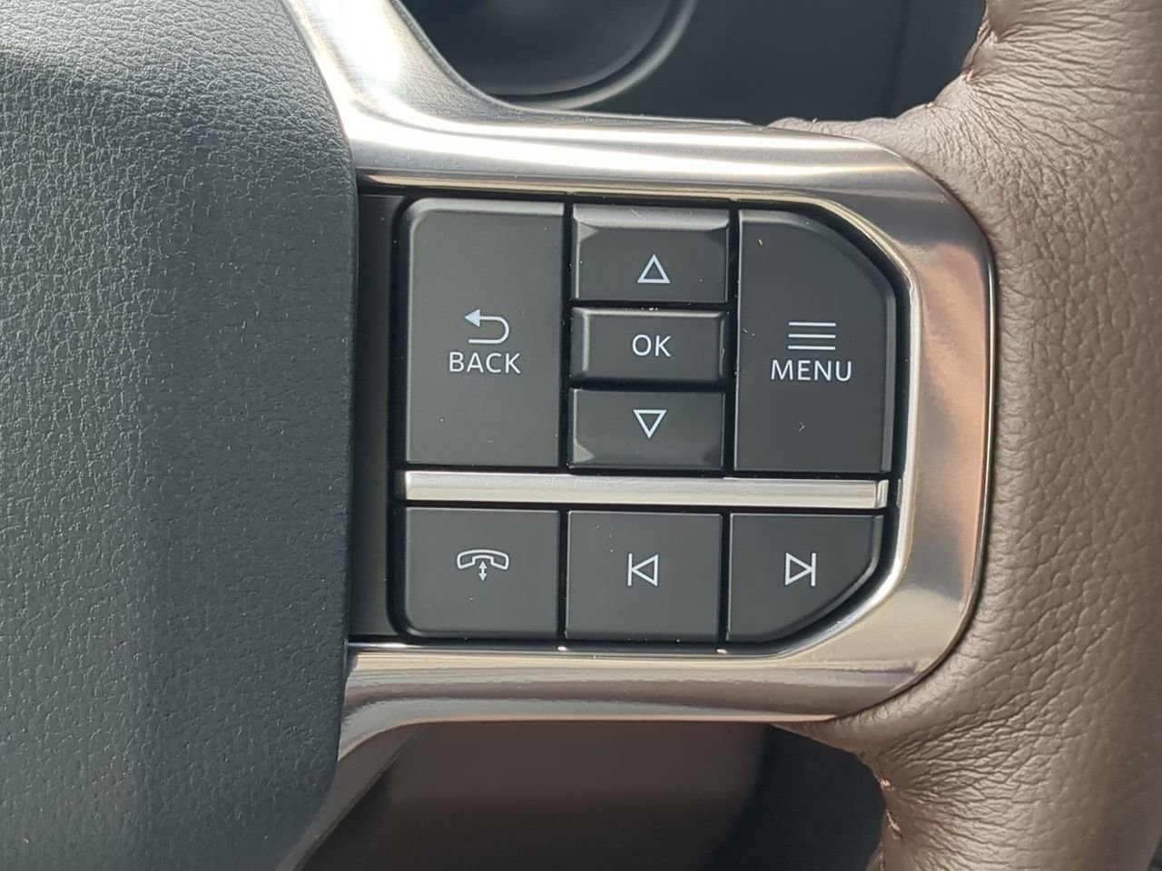 New 2025 Ford F350 King Ranch w/ Chrome Package image 26