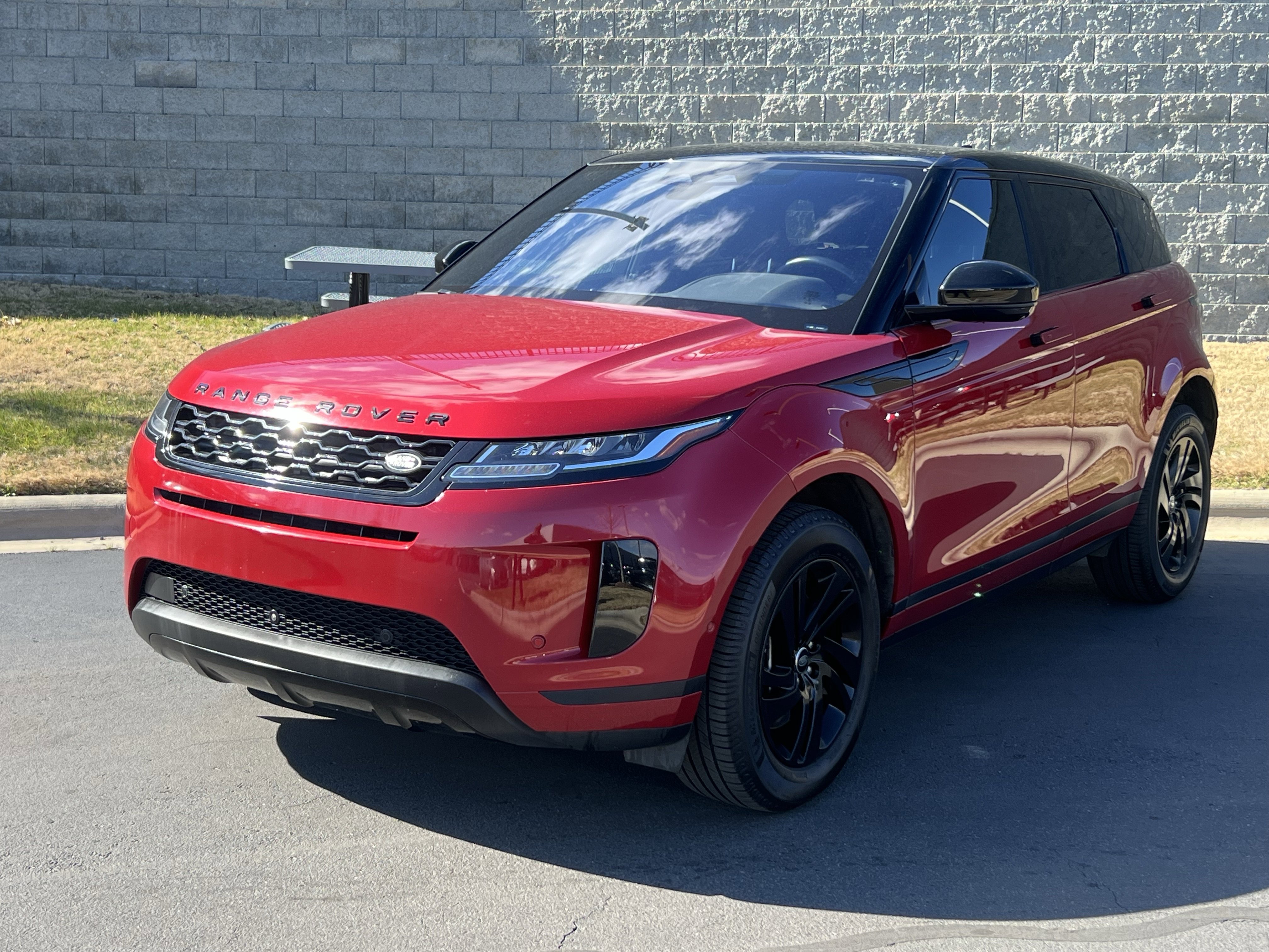 Used 2021 Land Rover Range Rover Evoque S image 1