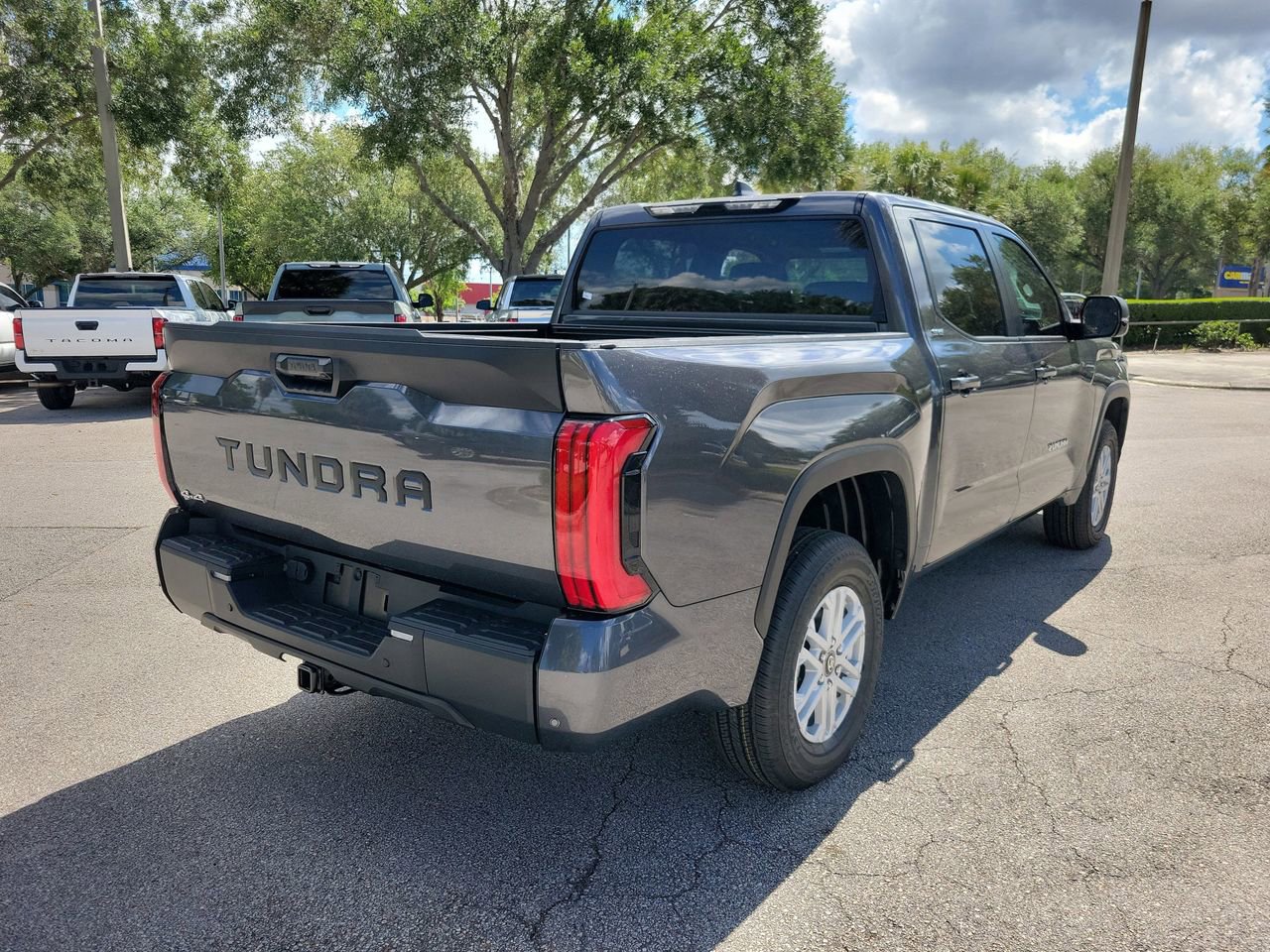 New 2026 Toyota Tundra SR5 AWD/4WD image 3