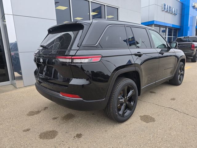 New 2026 Jeep Grand Cherokee Limited w/ Limited Altitude Package image 5