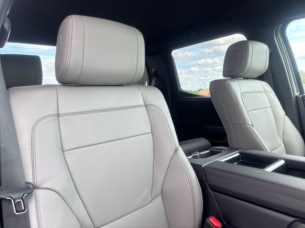 New 2026 Toyota Tundra SR5 image 18