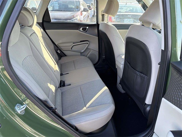 Used 2020 Kia Soul EX image 11