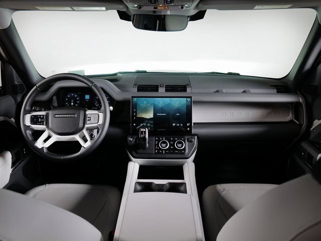 New 2026 Land Rover Defender 110 X-Dynamic SE AWD/4WD image 4