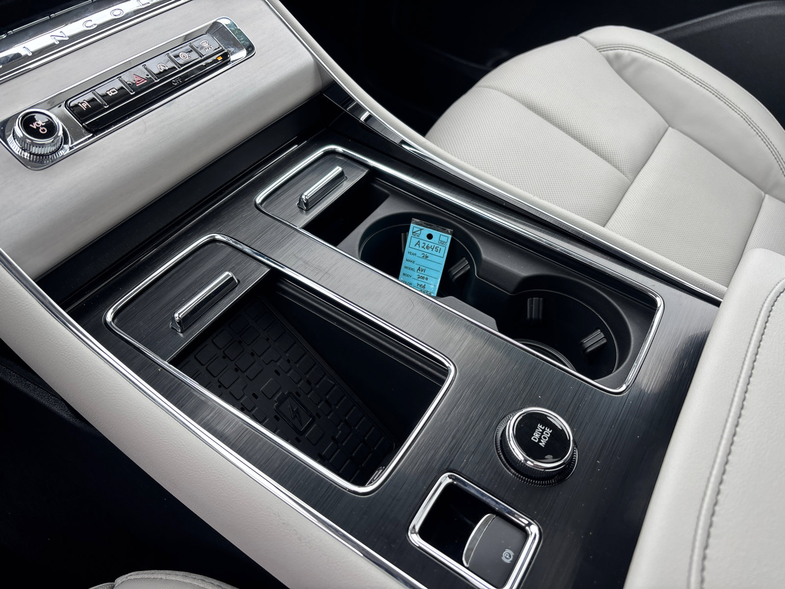 New 2026 Lincoln Aviator Reserve AWD/4WD image 23